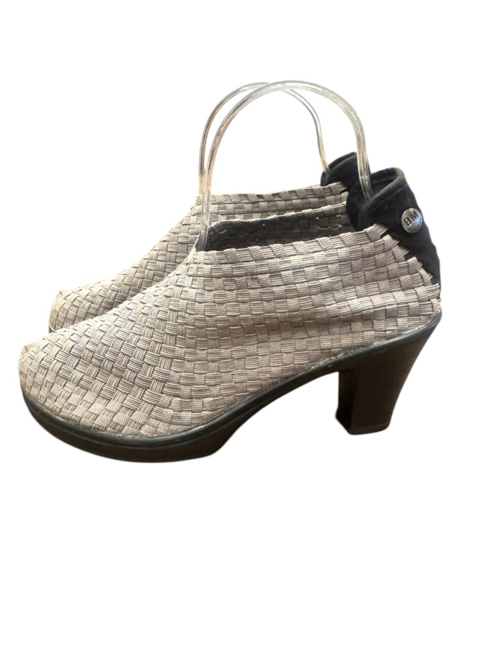 bernie mev. Woven Taupe Heeled Loafers with Black Collar